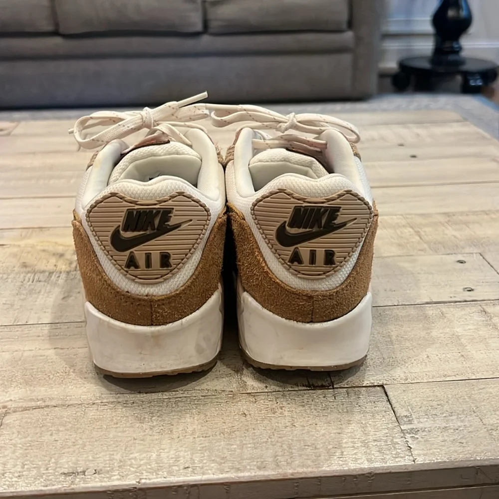 Nike Air Max 90 - Picture 2 of 3
